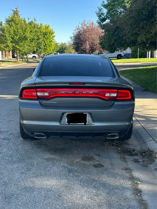 2011 Dodge Charger 7th Gen - Image 3 of 8