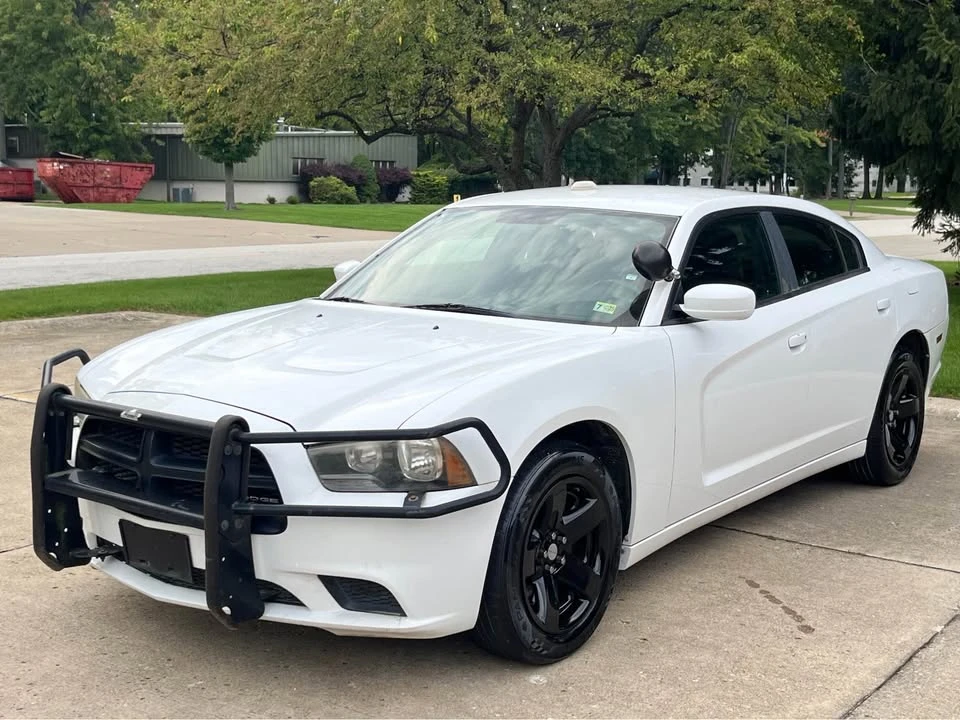 2011 Dodge Charger 7th Gen - Image 3 of 9