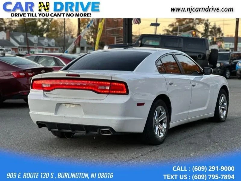 2011 Dodge Charger 7th Gen - Image 5 of 12