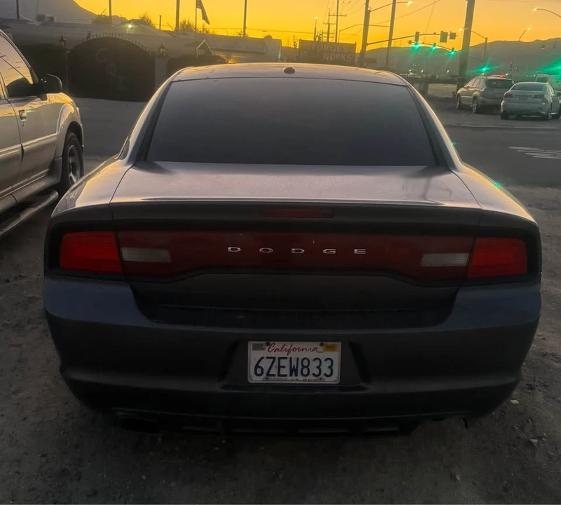 2011 Dodge Charger 7th Gen - Image 2 of 5