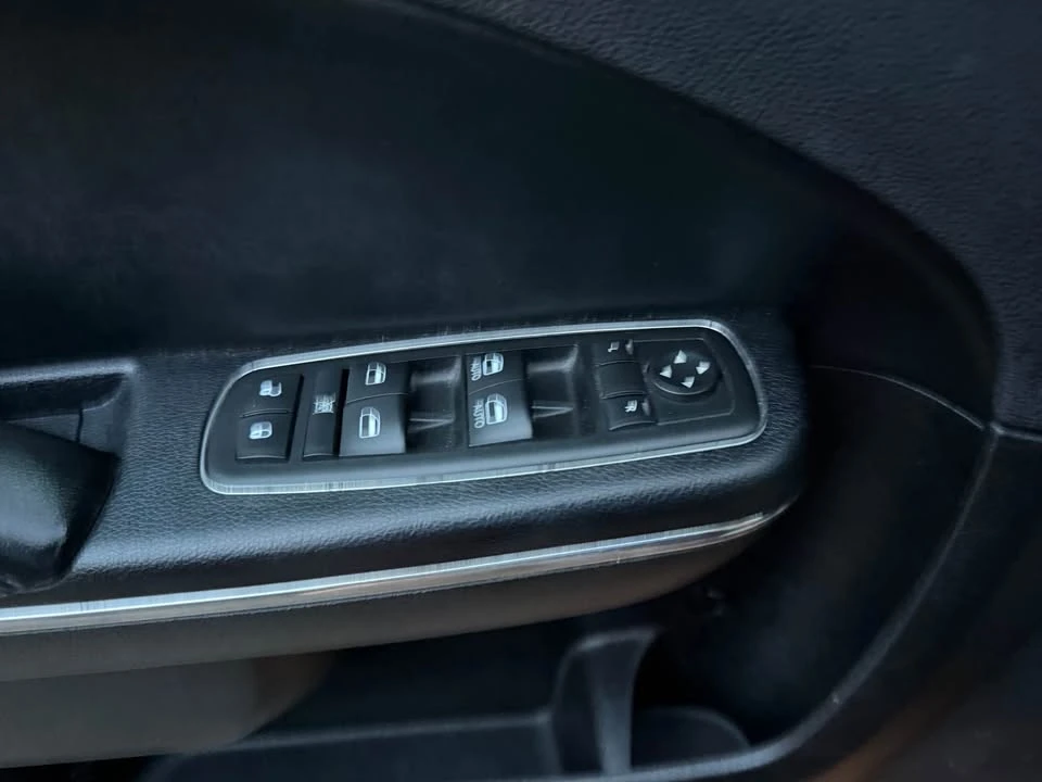 2011 Dodge Charger 7th Gen - Image 14 of 16