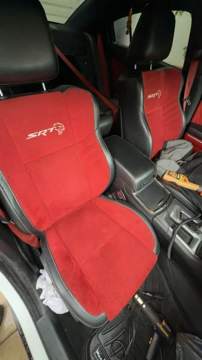 2011 Dodge Charger 7th Gen - Image 4 of 5