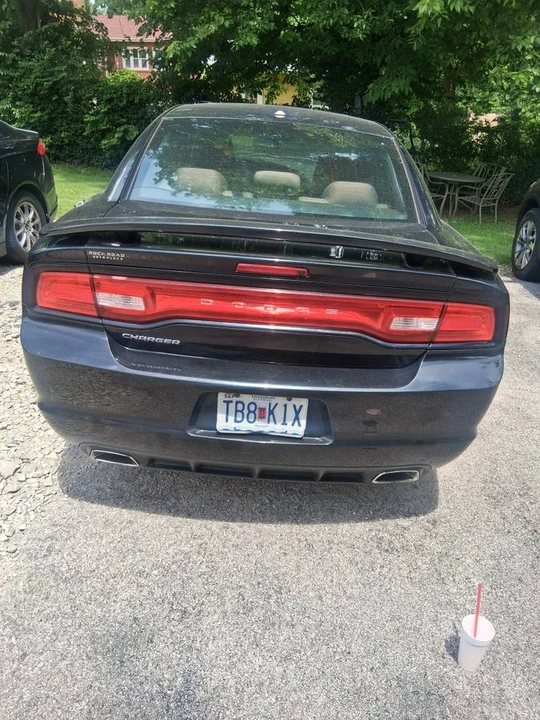 2011 Dodge Charger 7th Gen - Image 4 of 8