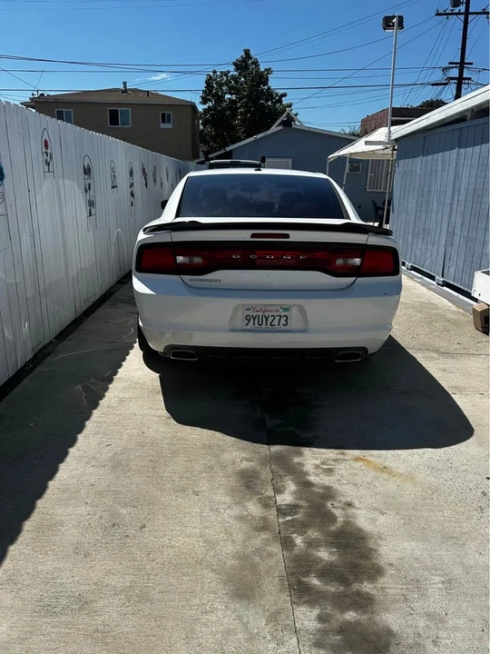 2011 Dodge Charger 7th Gen - Image 4 of 12