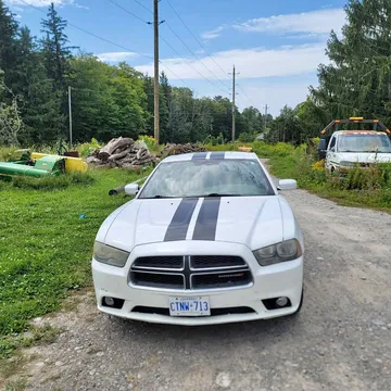 2011 Dodge Charger SE