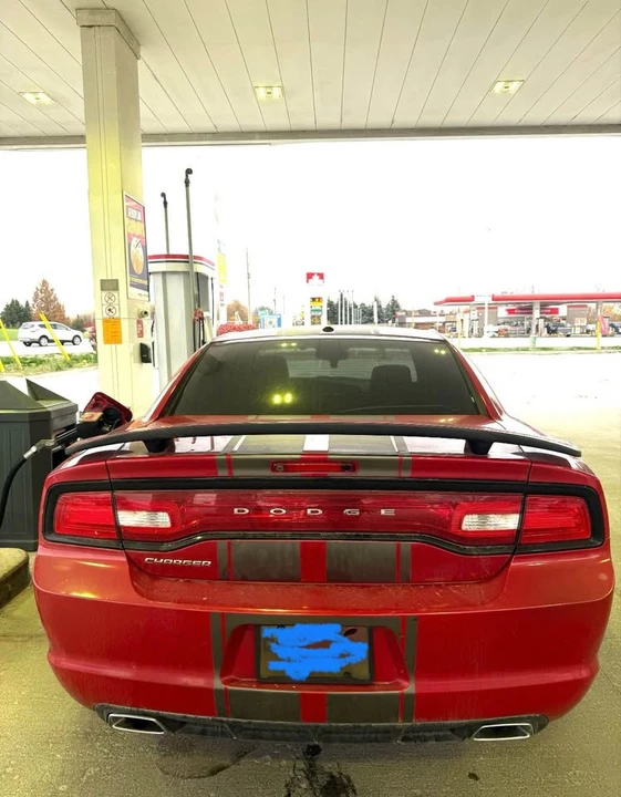 2011 Dodge Charger 7th Gen - Image 3 of 3