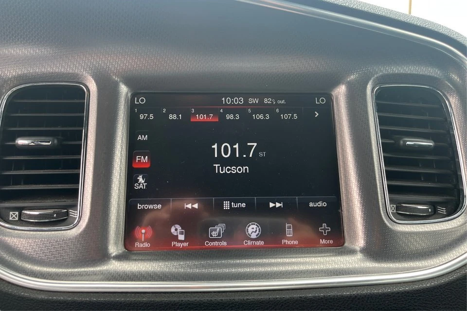 2011 Dodge Charger 7th Gen - Image 12 of 20