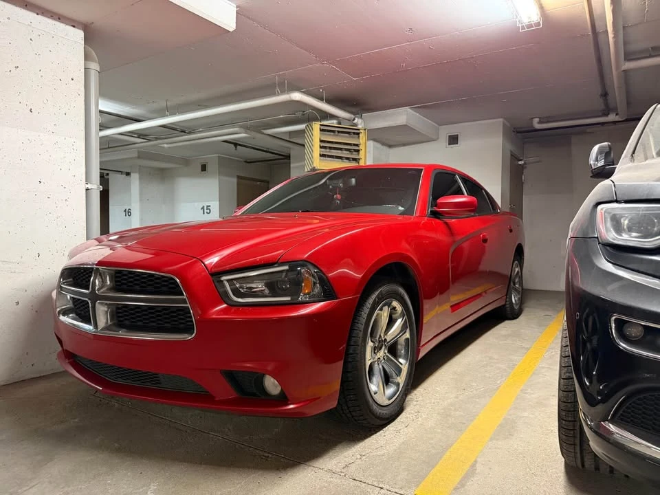 2011 Dodge Charger 7th Gen - Image 2 of 8