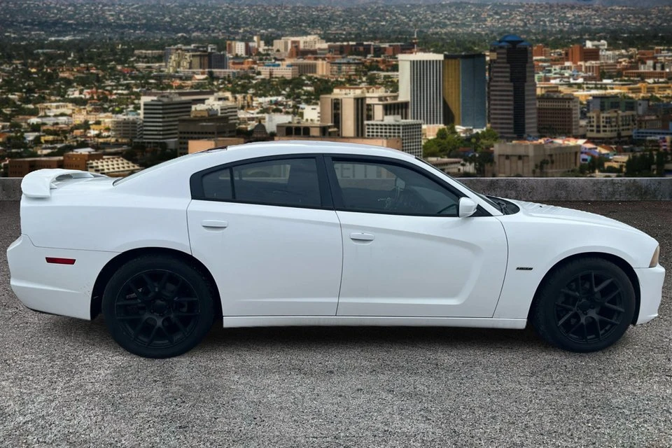 2011 Dodge Charger 7th Gen - Image 3 of 20