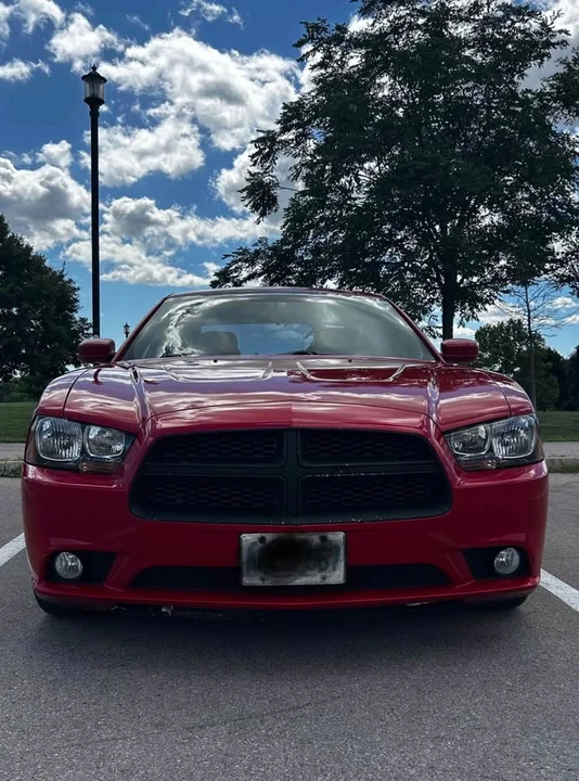 2011 Dodge Charger 7th Gen - Image 2 of 11