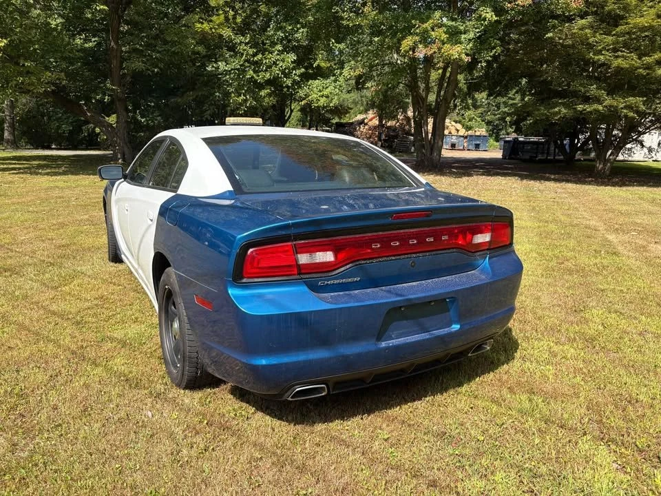 2011 Dodge Charger 7th Gen - Image 3 of 7