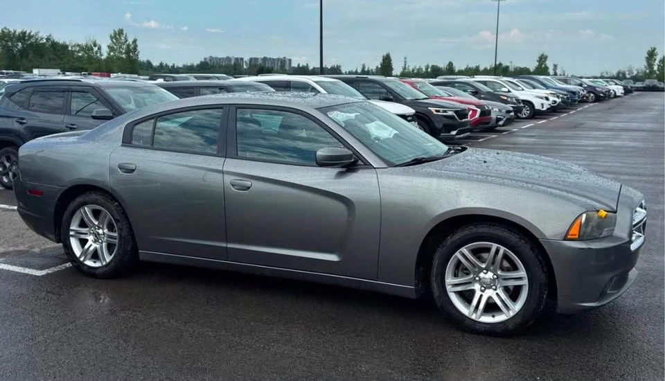 2011 Dodge Charger 7th Gen - Image 4 of 14