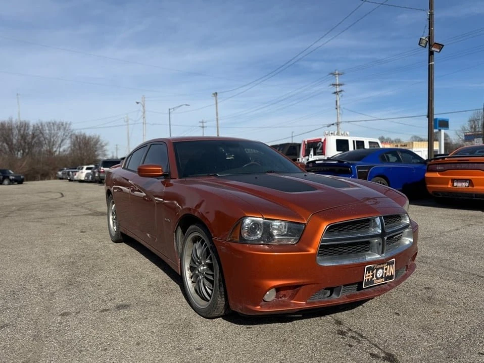 2011 Dodge Charger 7th Gen - Image 2 of 8