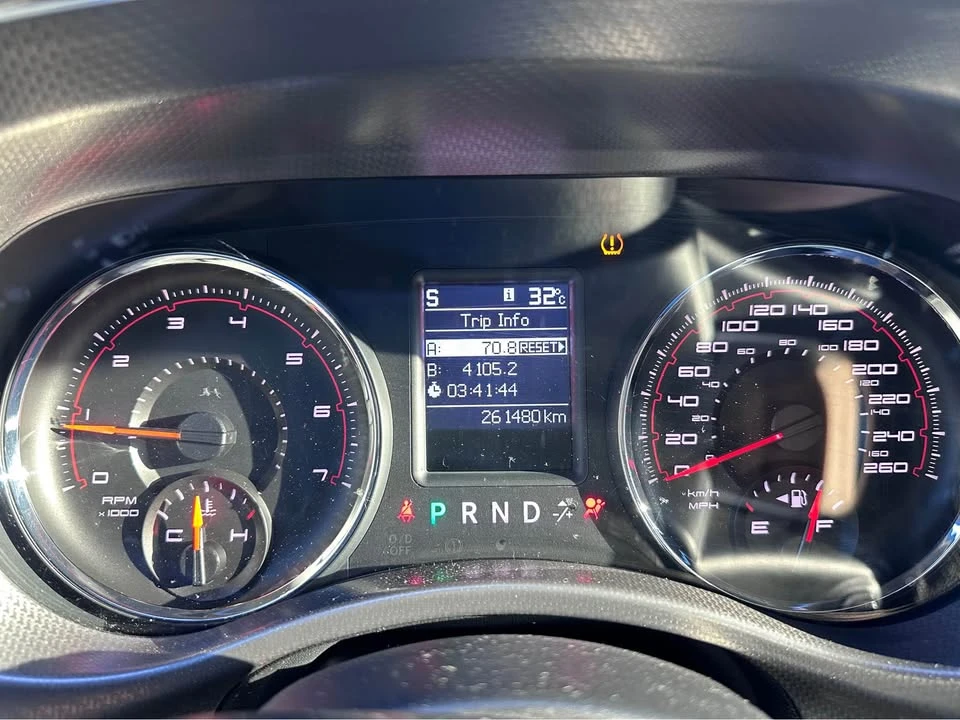 2011 Dodge Charger 7th Gen - Image 7 of 8