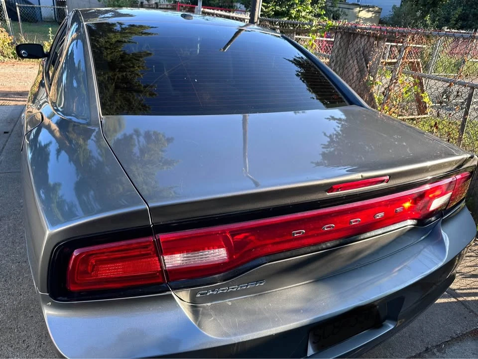 2011 Dodge Charger 7th Gen - Image 2 of 8