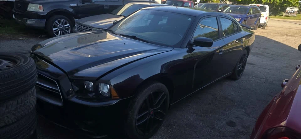 2011 Dodge Charger 7th Gen - Image 2 of 5