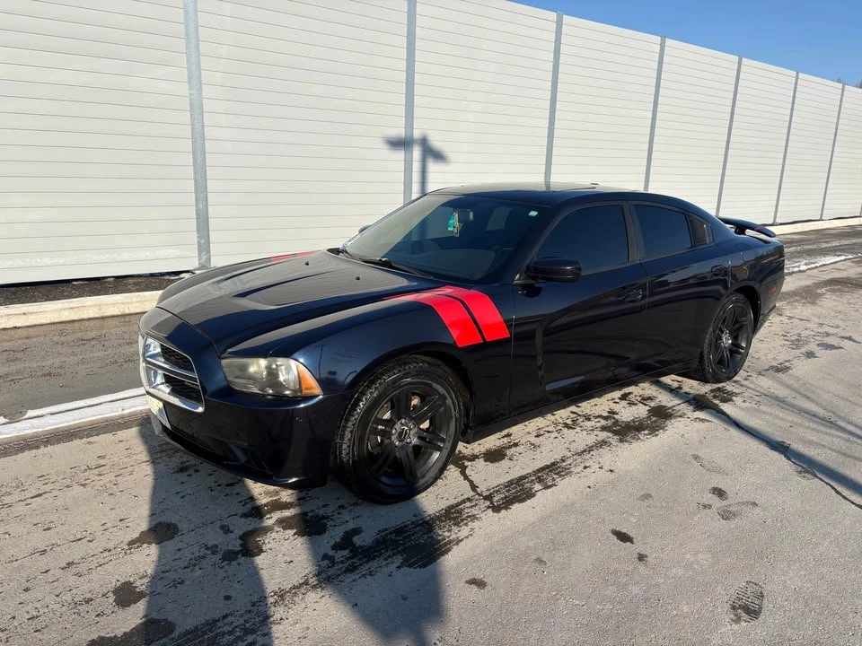2011 Dodge Charger 7th Gen - Image 2 of 10