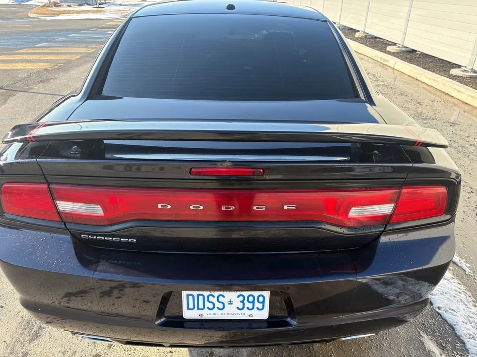 2011 Dodge Charger 7th Gen - Image 5 of 10
