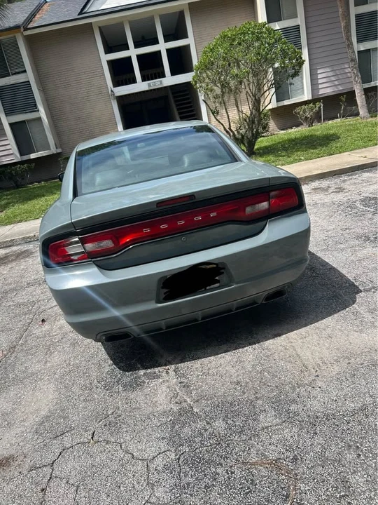 2011 Dodge Charger 7th Gen - Image 6 of 6