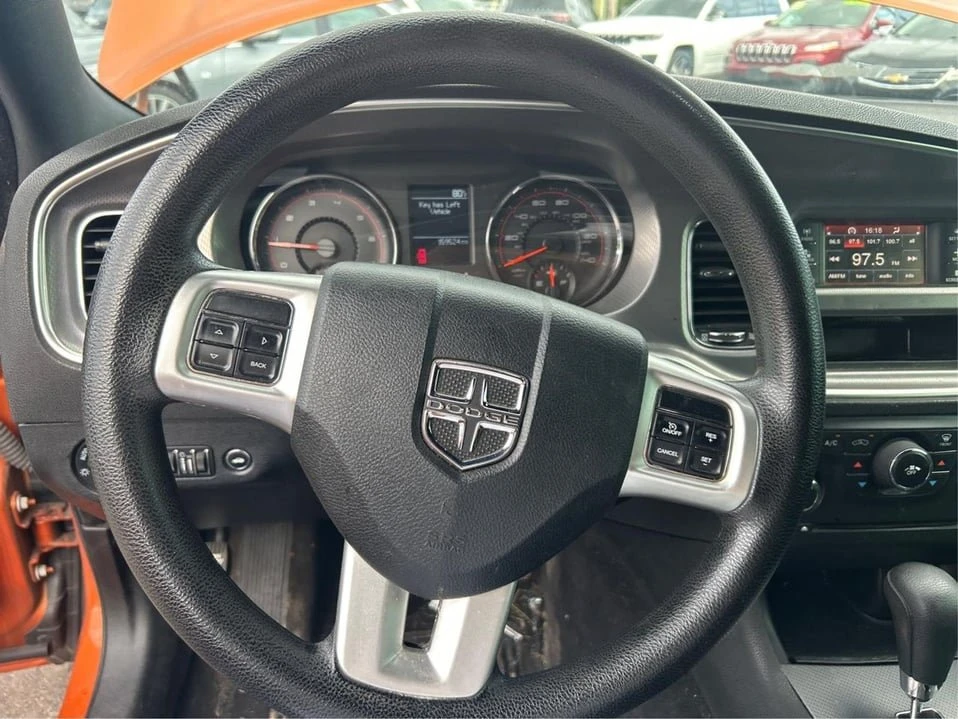 2011 Dodge Charger 7th Gen - Image 14 of 20