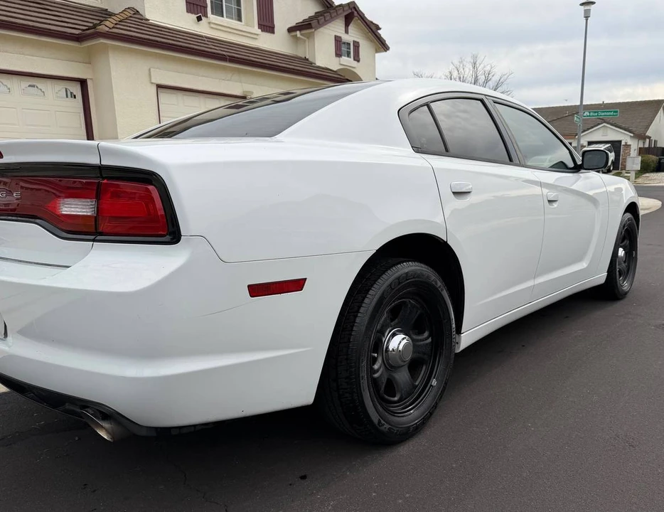 2011 Dodge Charger 7th Gen - Image 4 of 6
