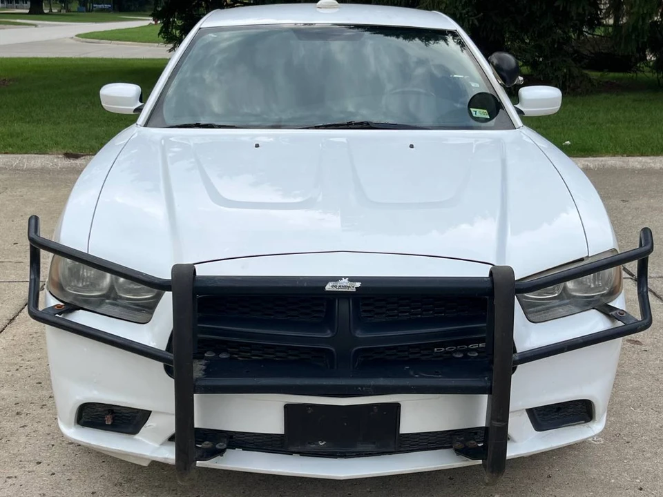 2011 Dodge Charger 7th Gen - Image 3 of 9