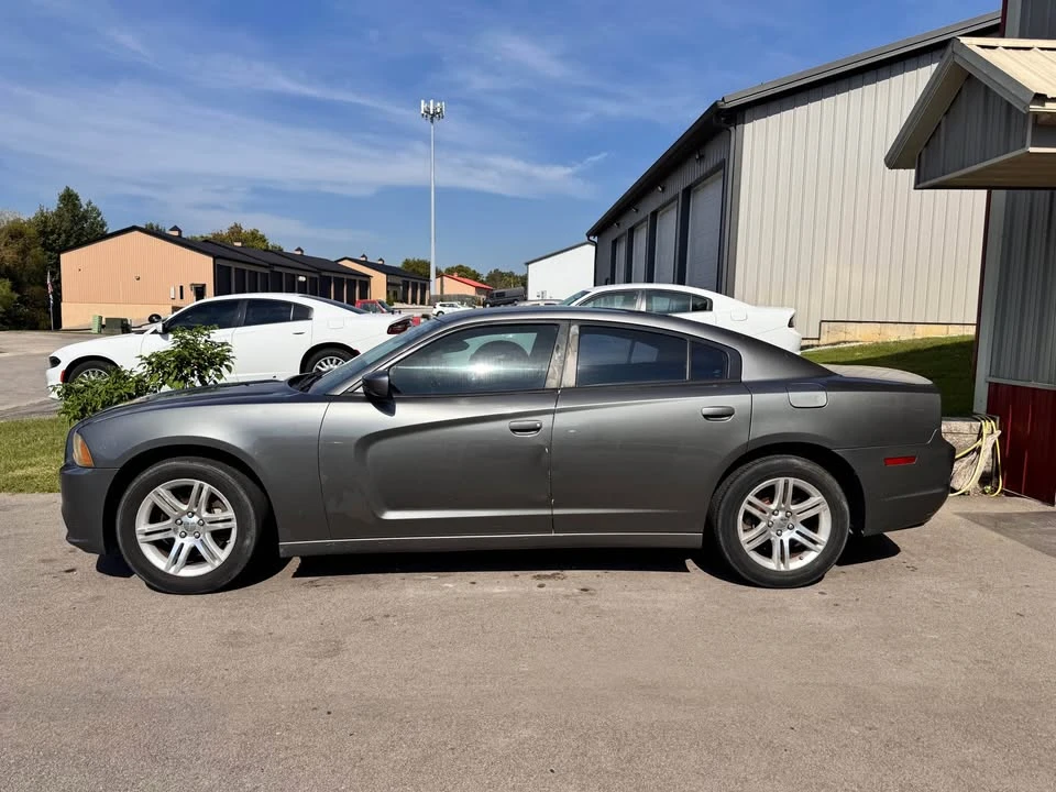 2011 Dodge Charger 7th Gen - Image 5 of 14
