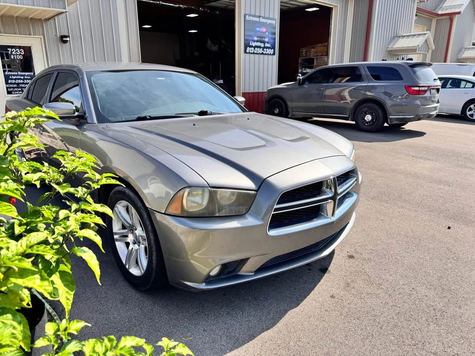 2011 Dodge Charger 7th Gen - Image 8 of 16