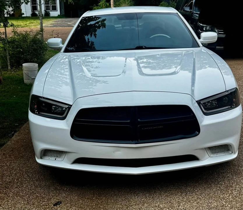 2011 Dodge Charger 7th Gen - Image 3 of 8
