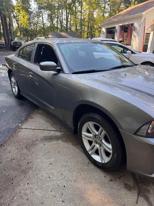 2011 Dodge Charger 7th Gen - Image 8 of 13