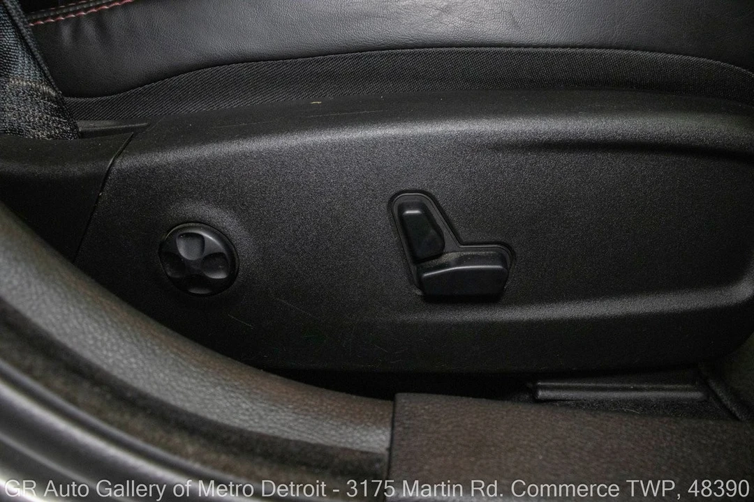 2011 Dodge Charger 7th Gen - Image 30 of 31