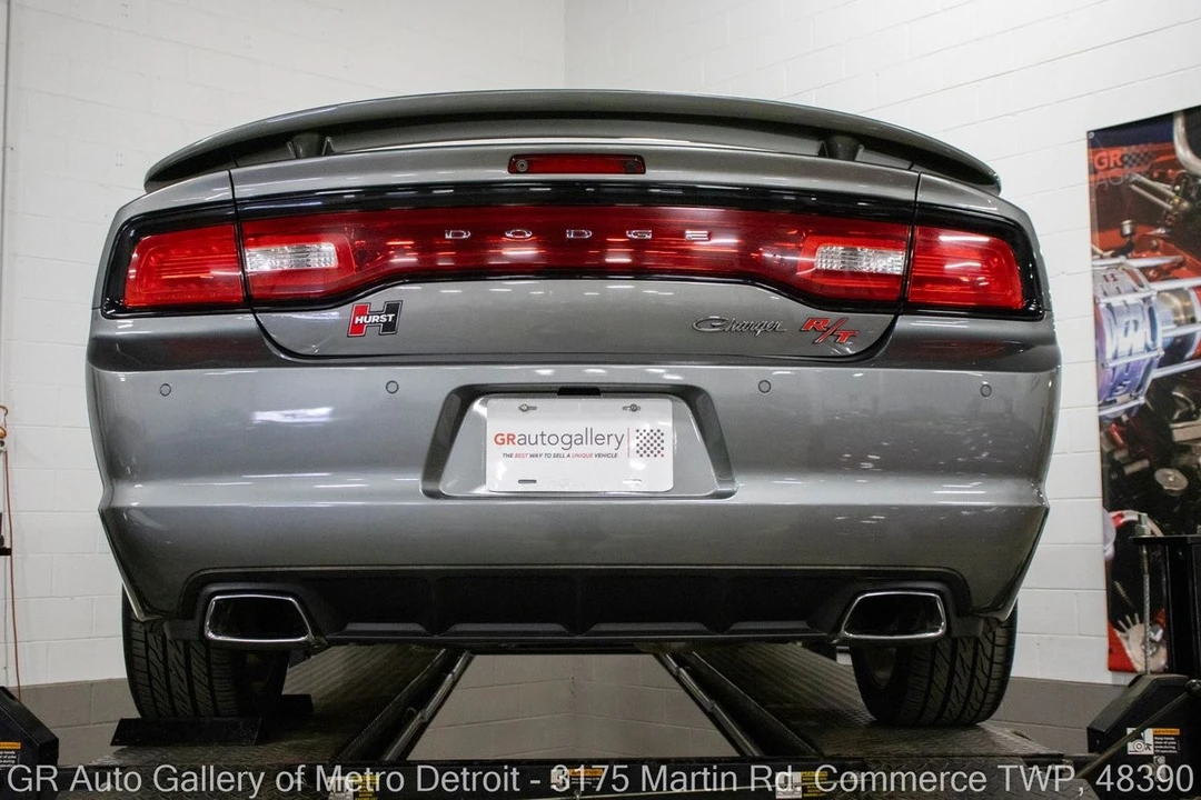 2011 Dodge Charger 7th Gen - Image 14 of 31