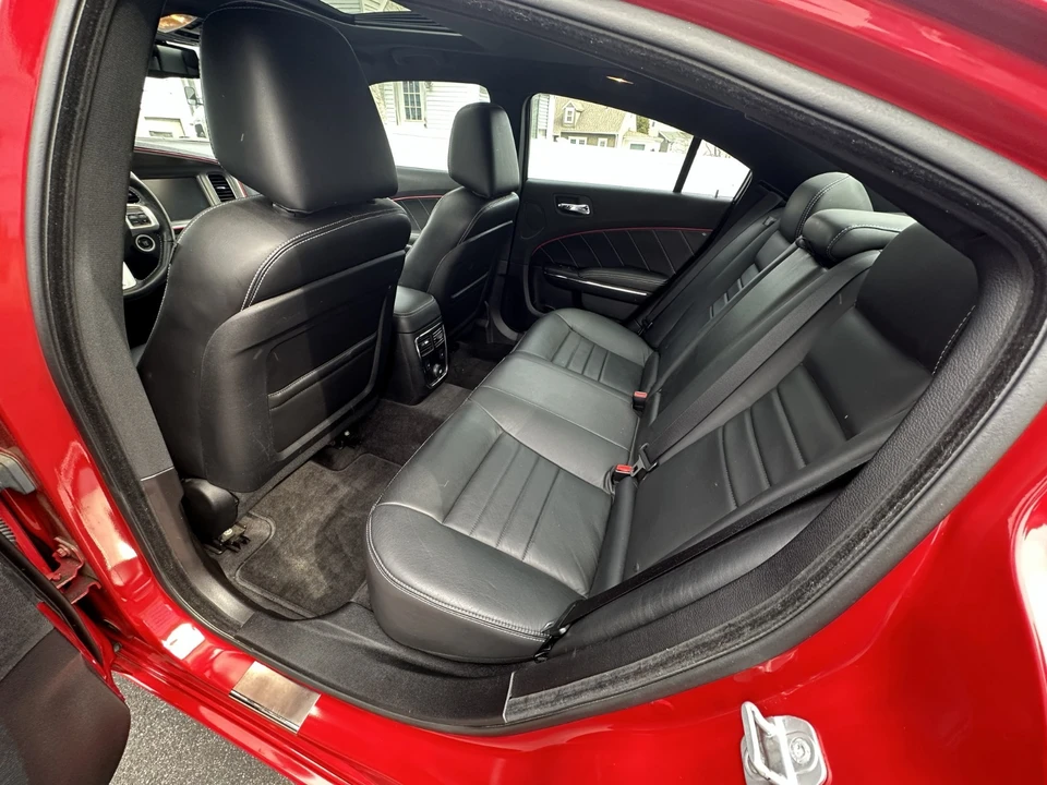 2011 Dodge Charger 7th Gen - Image 9 of 27