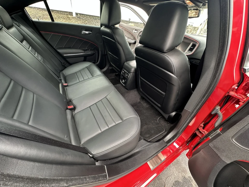 2011 Dodge Charger 7th Gen - Image 22 of 27