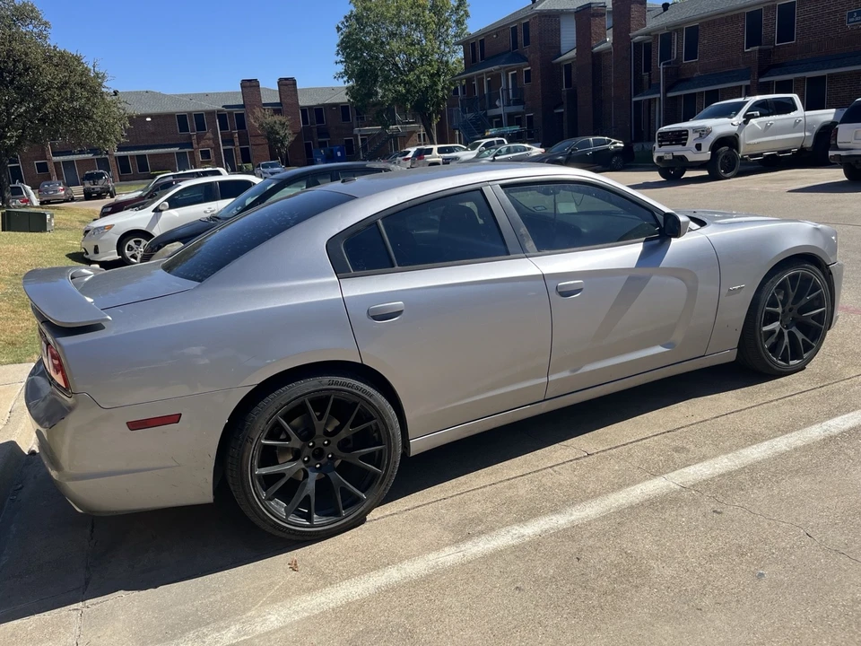 2011 Dodge Charger 7th Gen - Image 7 of 18