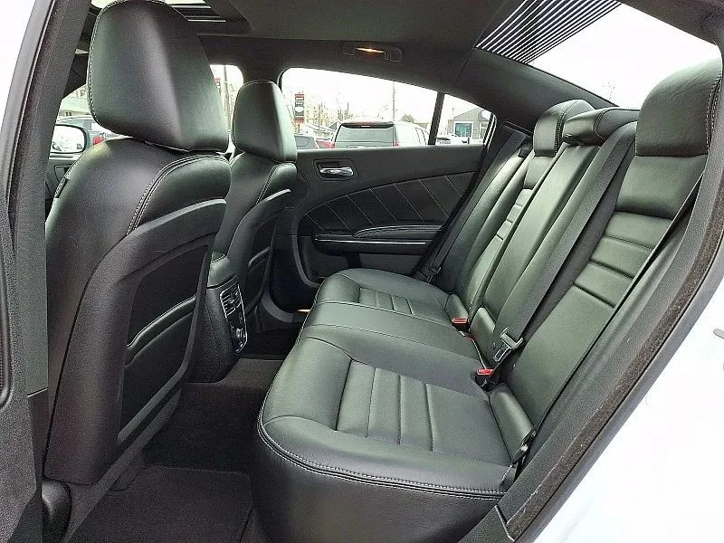 2011 Dodge Charger 7th Gen - Image 11 of 12