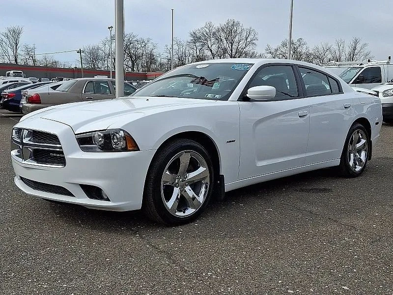 2011 Dodge Charger 7th Gen - Image 4 of 12