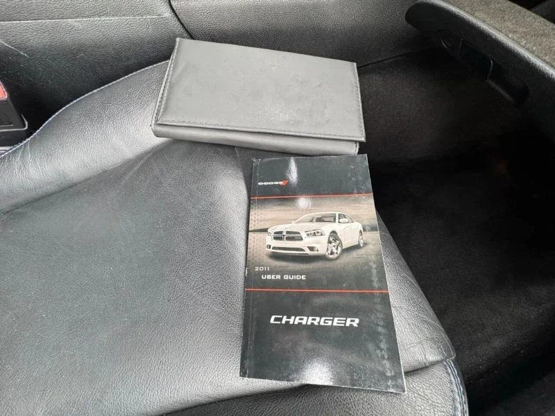 2011 Dodge Charger 7th Gen - Image 10 of 12