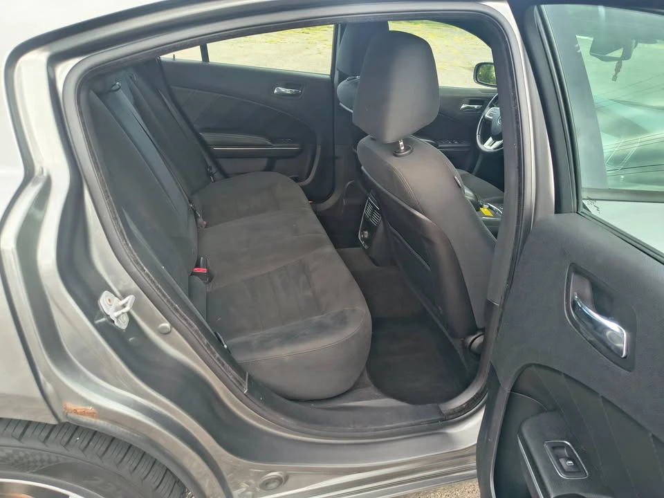 2011 Dodge Charger 7th Gen - Image 9 of 11