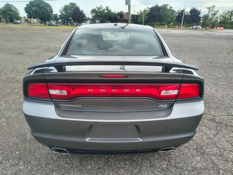 2011 Dodge Charger 7th Gen - Image 3 of 11