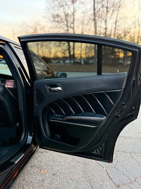 2011 Dodge Charger - Image 15 of 16