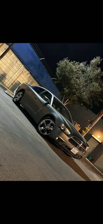 2011 Dodge Charger 7th Gen - Image 2 of 4