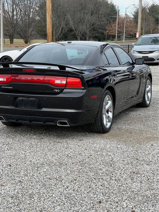 2011 Dodge Charger 7th Gen - Image 9 of 18