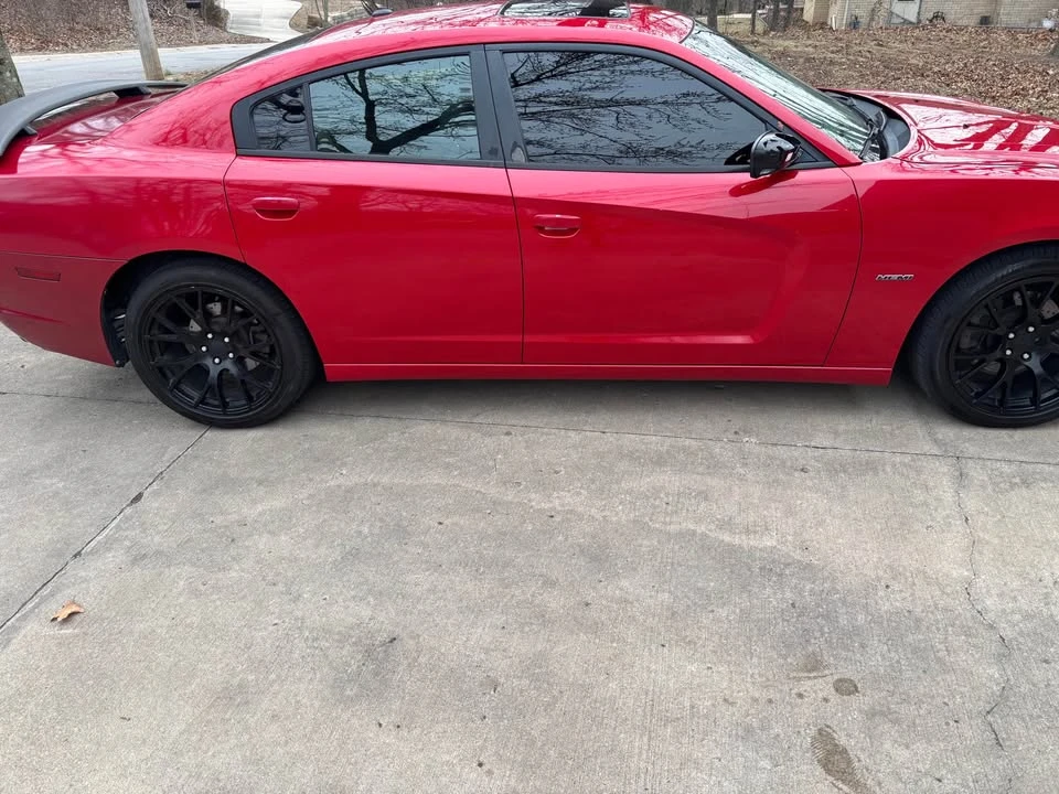 2011 Dodge Charger 7th Gen - Image 2 of 6