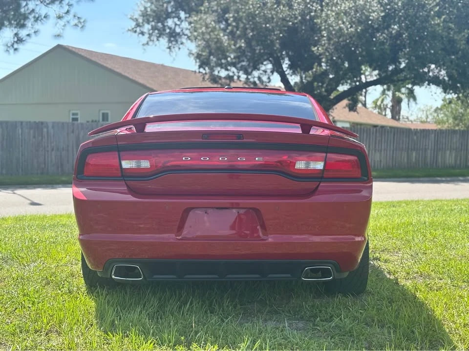 2011 Dodge Charger 7th Gen - Image 3 of 19