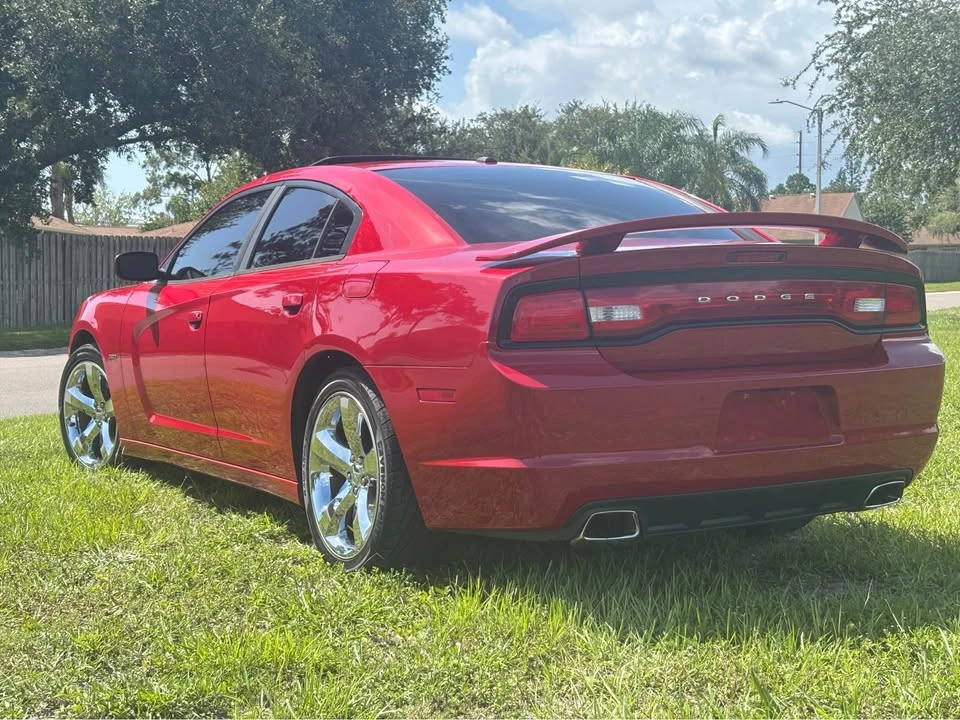 2011 Dodge Charger 7th Gen - Image 2 of 19