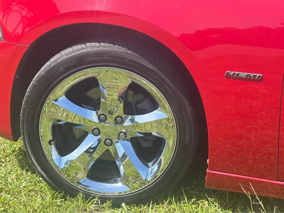 2011 Dodge Charger 7th Gen - Image 5 of 19