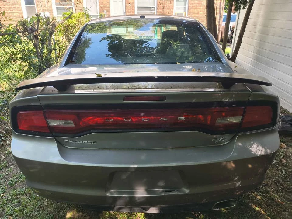 2011 Dodge Charger 7th Gen - Image 4 of 17