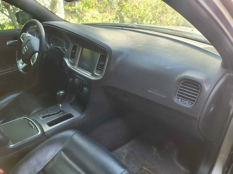 2011 Dodge Charger 7th Gen - Image 8 of 17