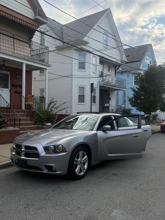 2011 Dodge Charger 7th Gen - Image 6 of 16